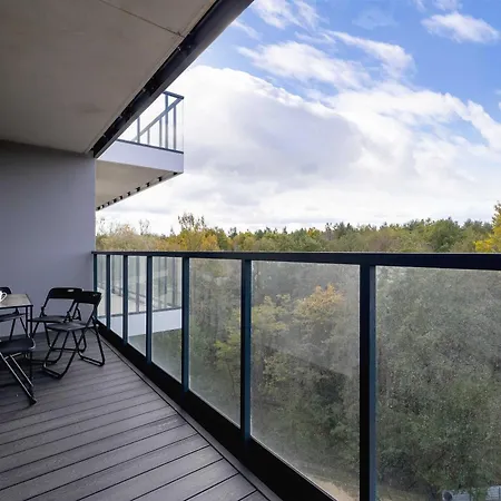 Comfortable With Parking & Balcony Ideal For Families By Nolcegi Renters *