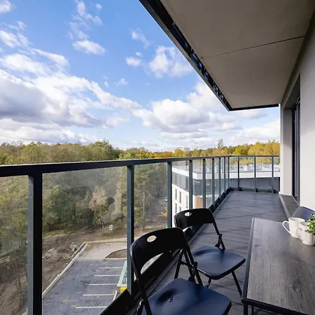 Апартаменты Comfortable With Parking & Balcony Ideal For Families By Nolcegi Renters Катовице