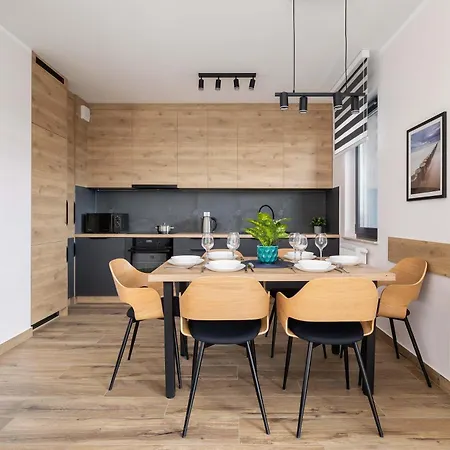 Comfortable With Parking & Balcony Ideal For Families By Nolcegi Renters Apartment