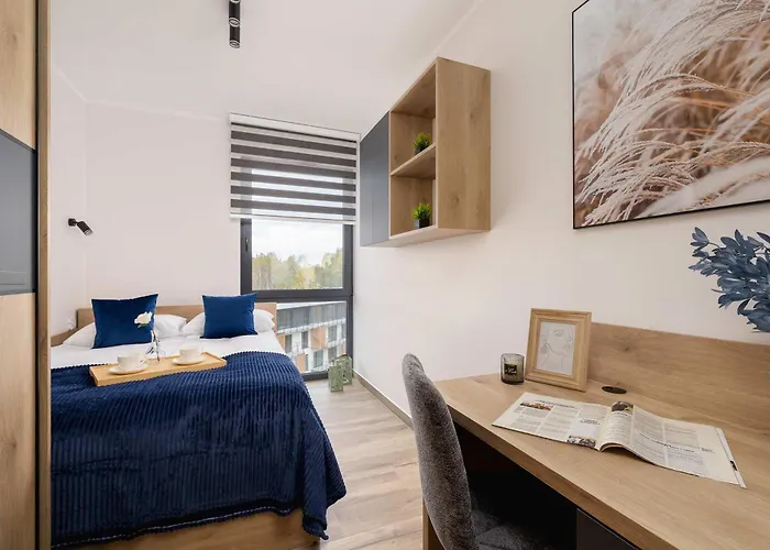 Comfortable With Parking & Balcony Ideal For Families By Nolcegi Renters Апартаменты