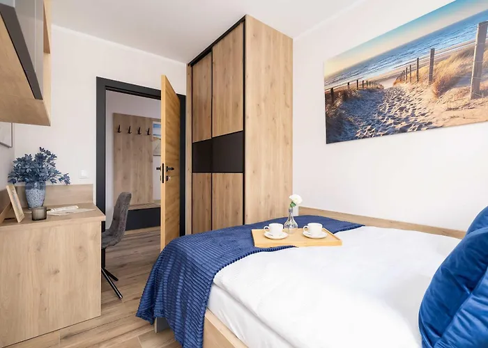 Comfortable With Parking & Balcony Ideal For Families By Nolcegi Renters Апартаменты Катовице